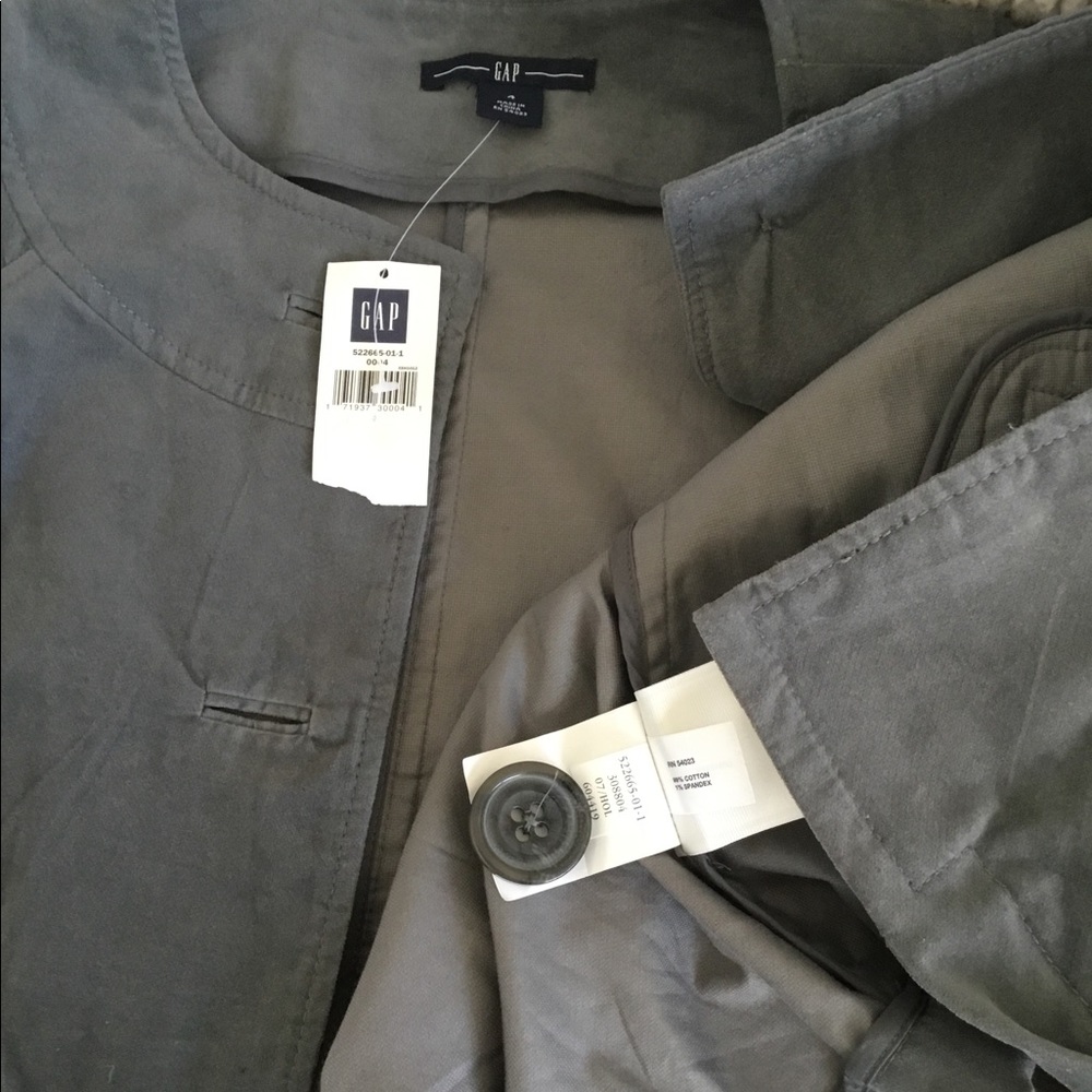 SALE 🔥 Gap Gray Velvet Crop Jacket Blazer 3/4 Sleeve NWT - Picture 6 of 9